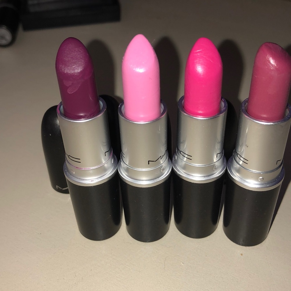 Mac Cosmetic Bundle Lipstick